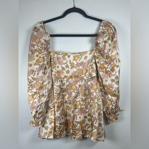 Romantic Molly Green Floral Babydoll Top! Size Medium.